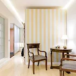 Cozy Apartment In Madrid 70 M² Pool